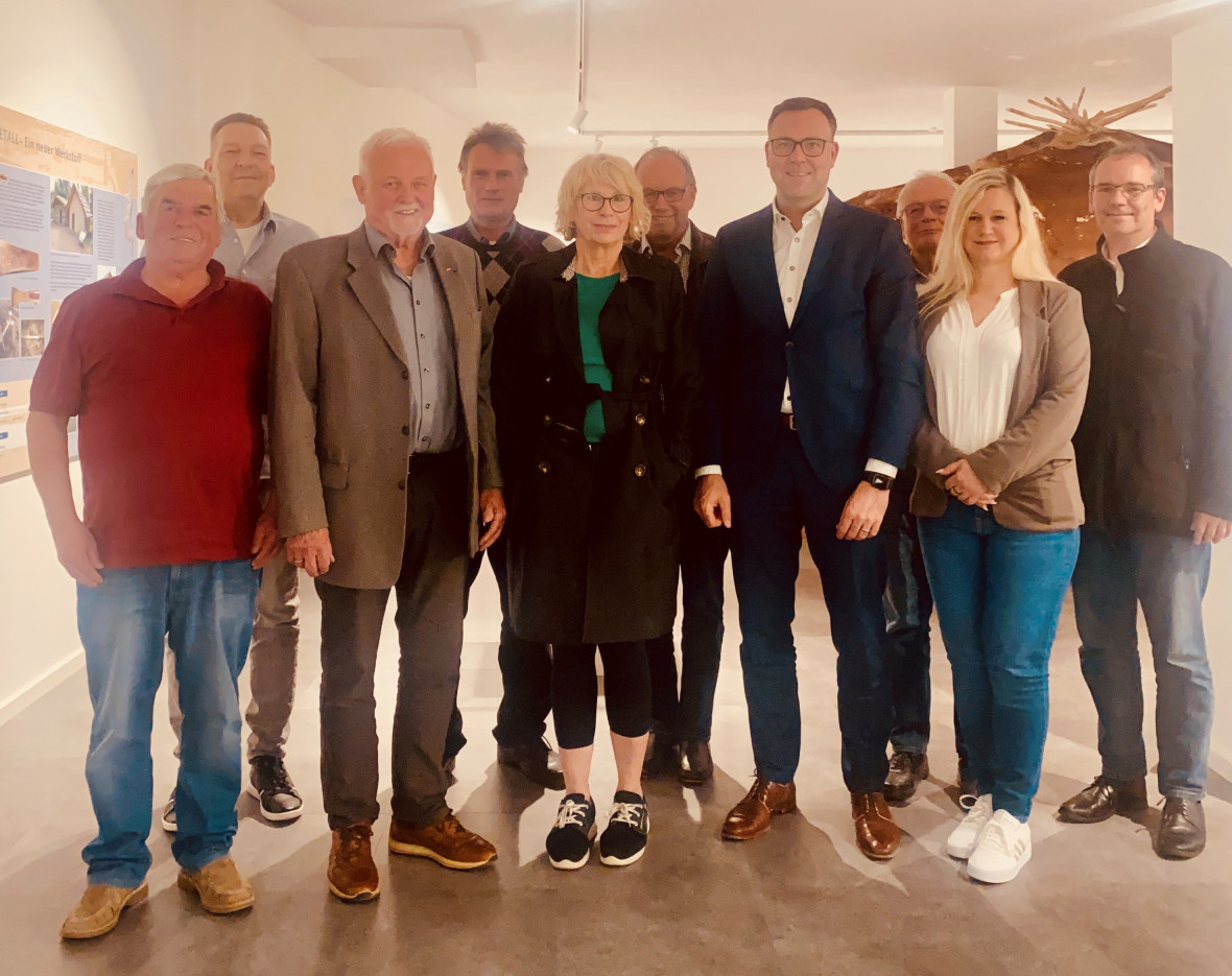 v.l.n.r.: Gerhard Liebhard, Rdiger Horntrich, Wolfgang Hannig, Martin Zerrer, Susanne Bloching, Friedrich Zimmerle, Siegfried Lorek, Dr. Hartmut Franz, Michaela Brk, Rdiger Schmidt.